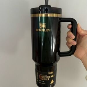 Stanley Black and Gold Quencher Tumbler